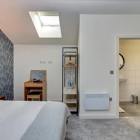 Stylish 'new York Loft' 2 Bed * Bradford (West Yorkshire)