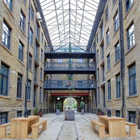 Stylish 'new York Loft' 2 Bed شقة برادفورد